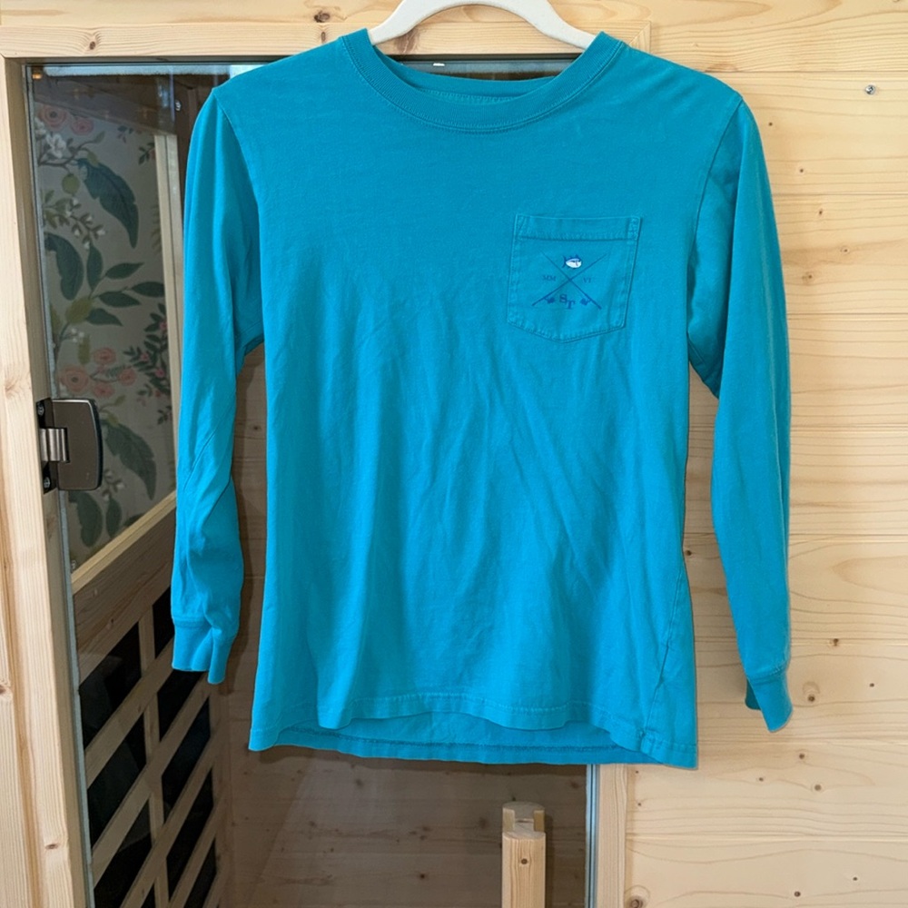 Southern tide long sleeved shirt